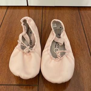 Danskin Pink Balllet shoes kids size 12